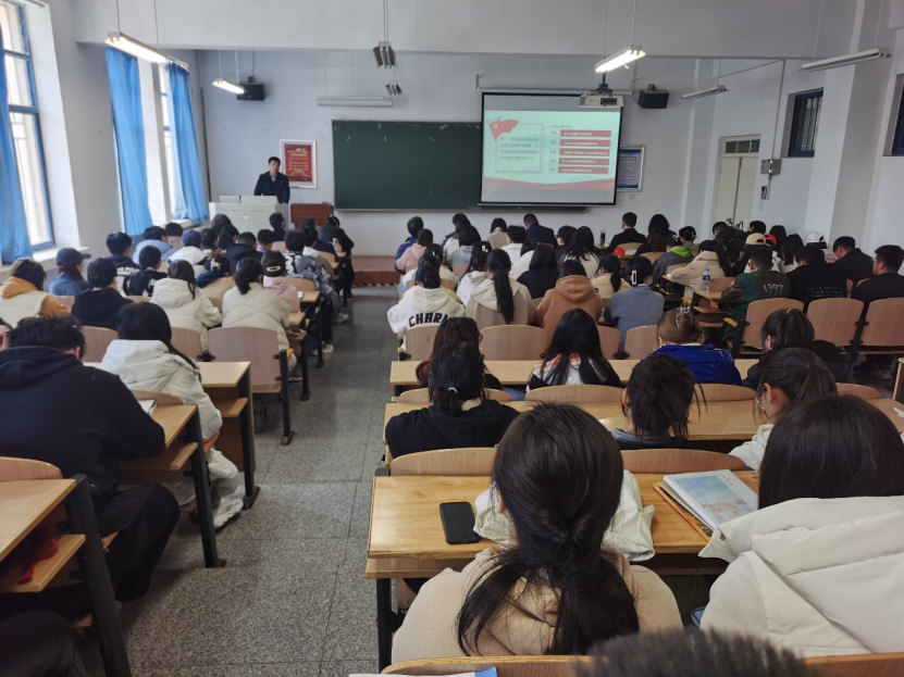 校纪委书记、监察专员王佰成宣讲党的二十大精神